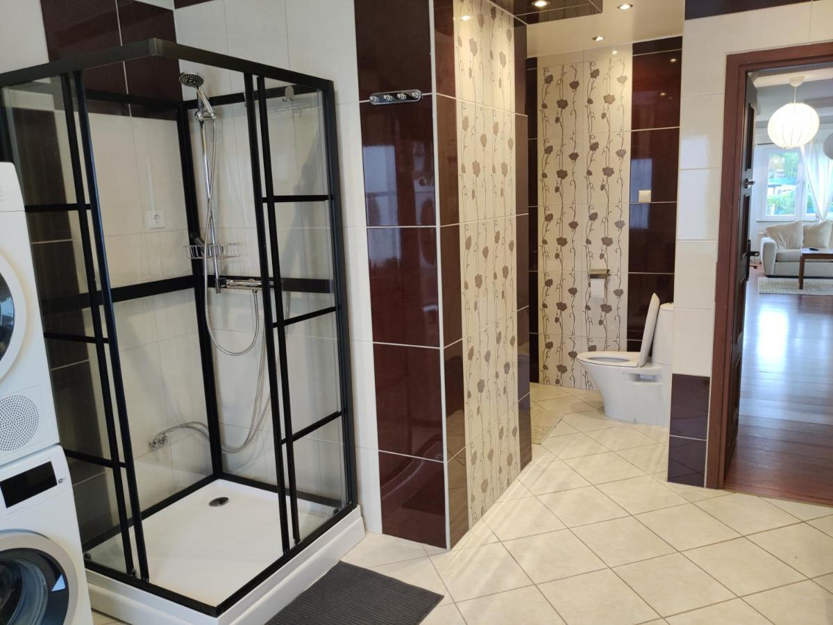 Luxury Villa 130 M2 Centrally Katrineholm Zewnętrze zdjęcie